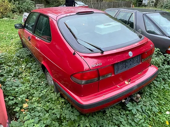 Saab 9-3 1998 photo 2