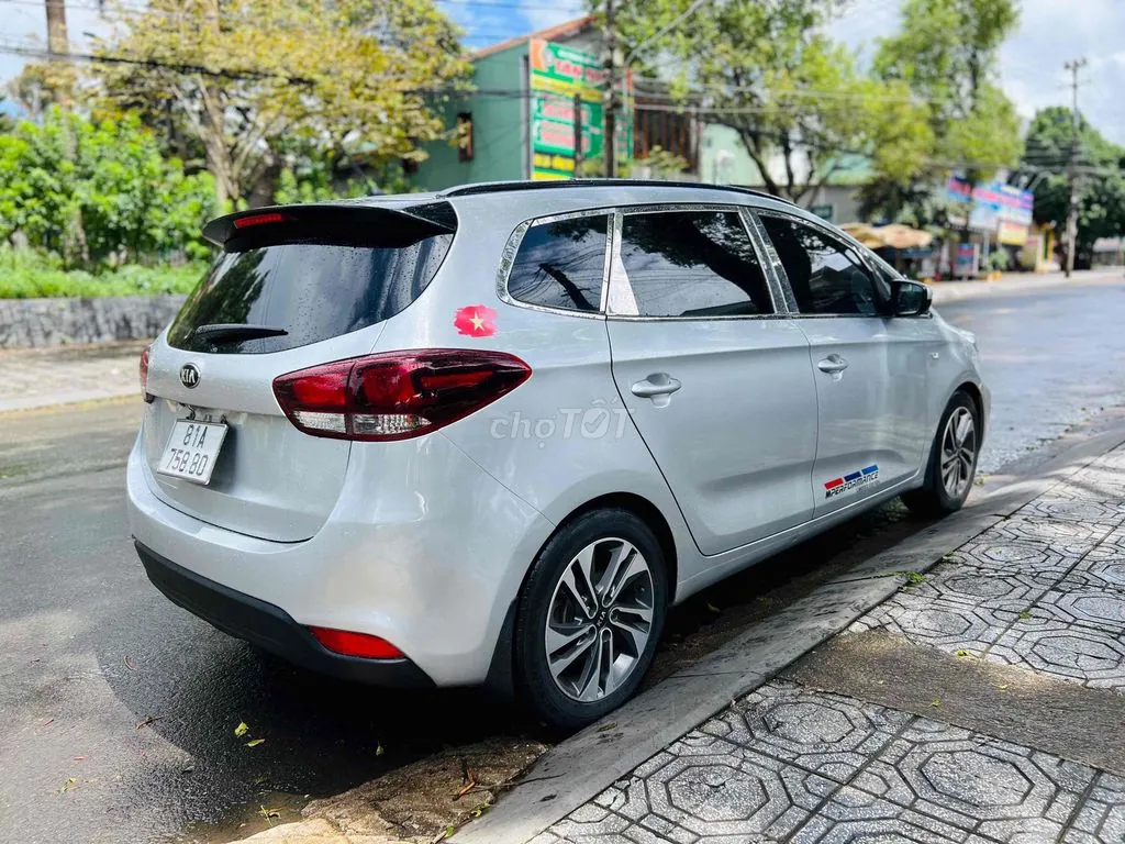 Kia Rondo 2017 photo 5