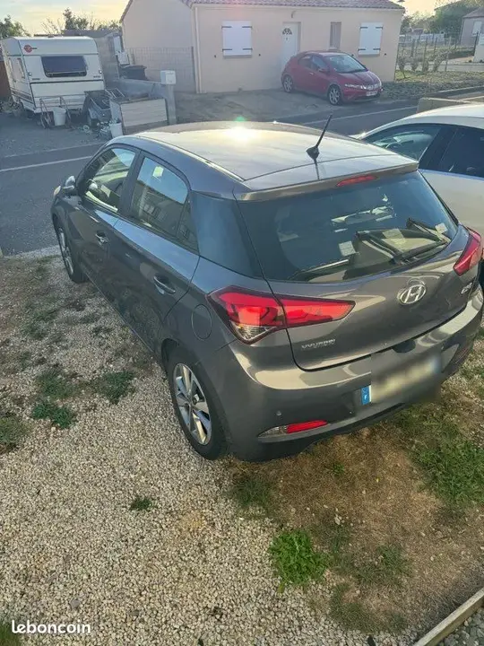 Hyundai I20 2014 photo 2
