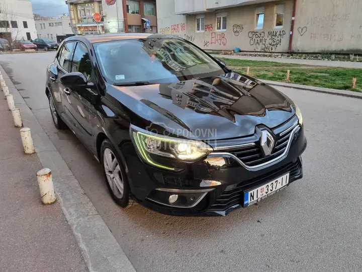 Renault Megane 2017 photo 2
