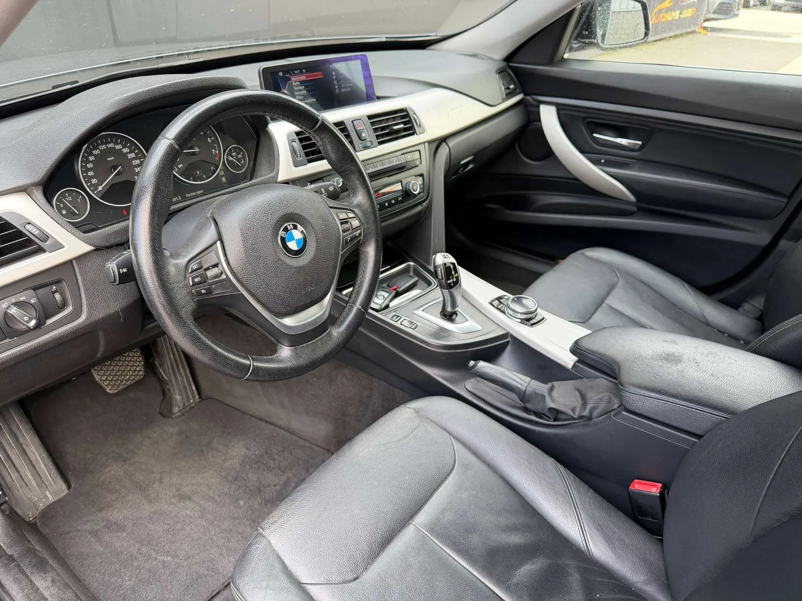 BMW 320 3-Serie Gran Turismo 320I Gran Turismo 2013 photo 3
