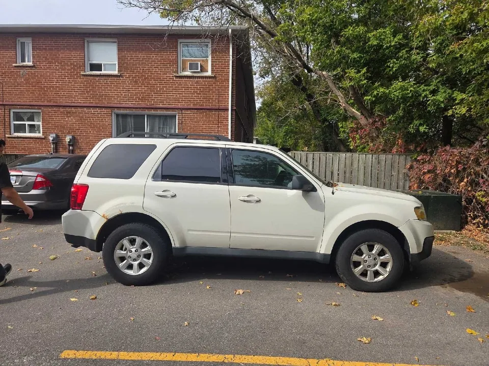 Mazda Tribute