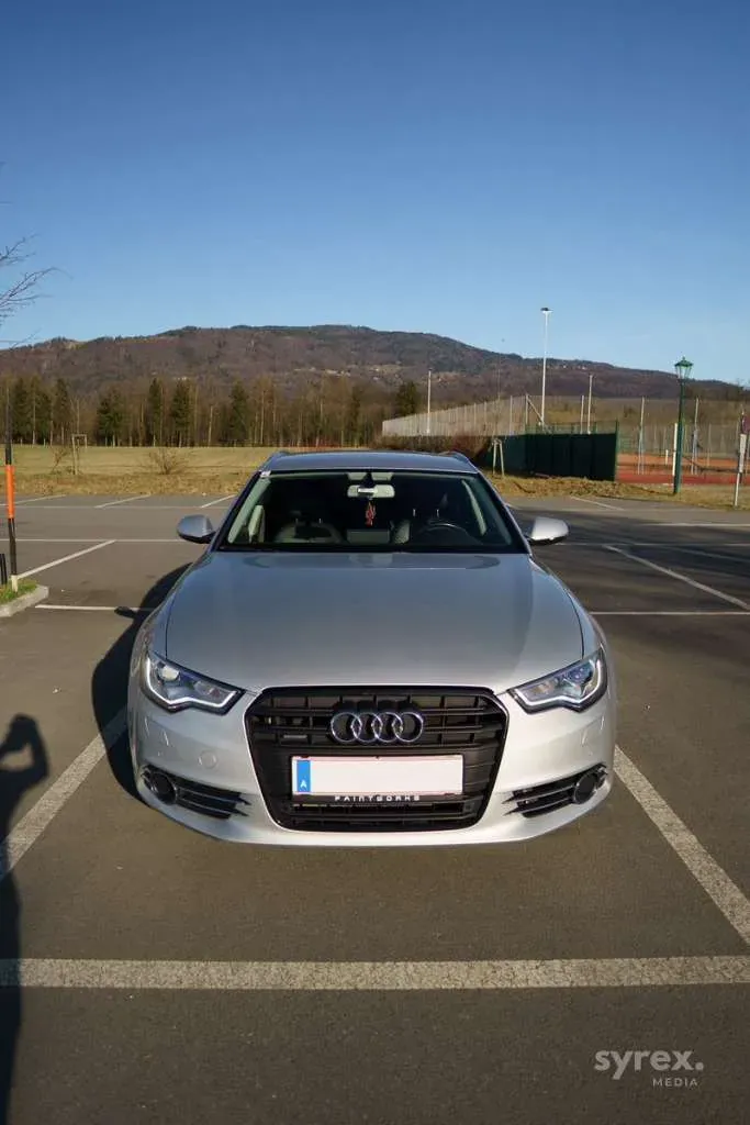 Audi A6 2012 photo 2