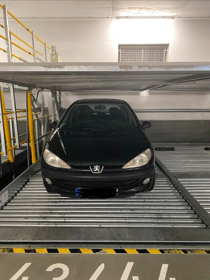 Peugeot 206