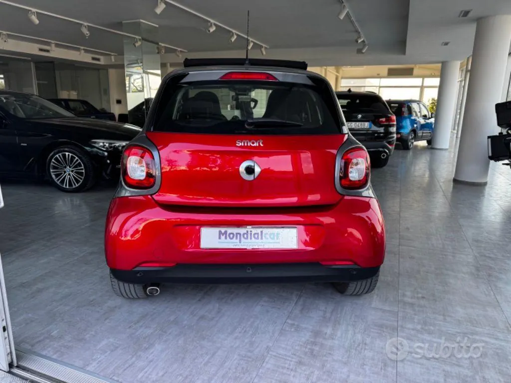 Smart Forfour 2017 photo 5