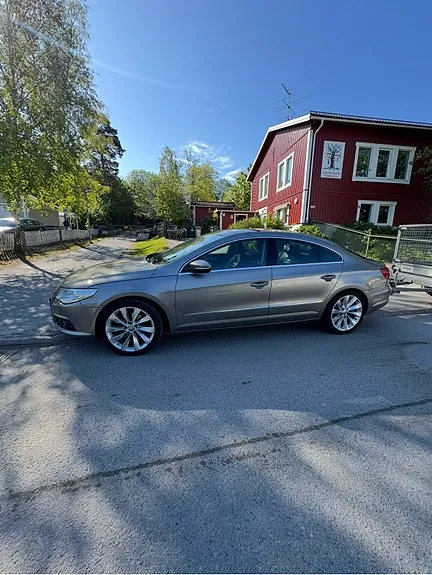 Volkswagen Passat Cc 2009 photo 2