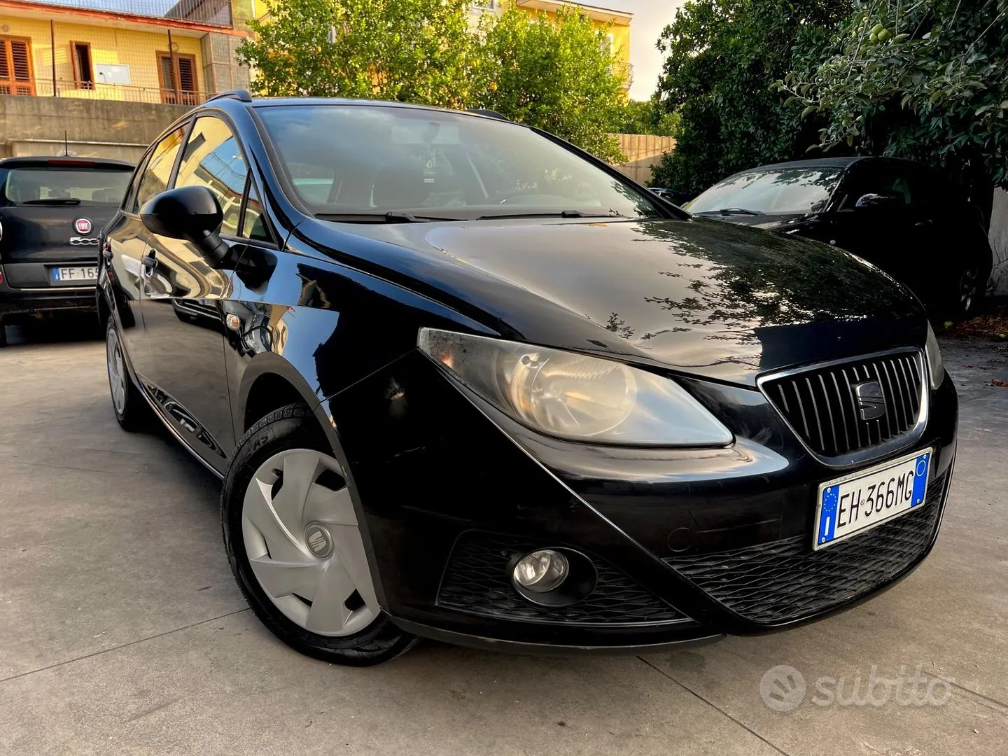 Seat Ibiza 2011 photo 2