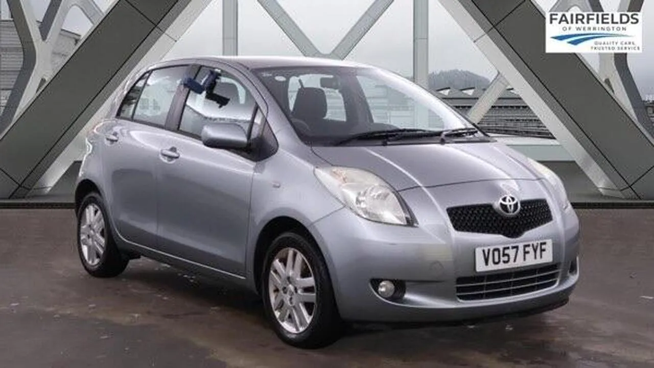 Toyota Yaris 2007 photo 3