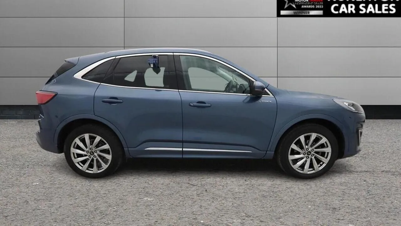 Ford Kuga 2023 photo 2