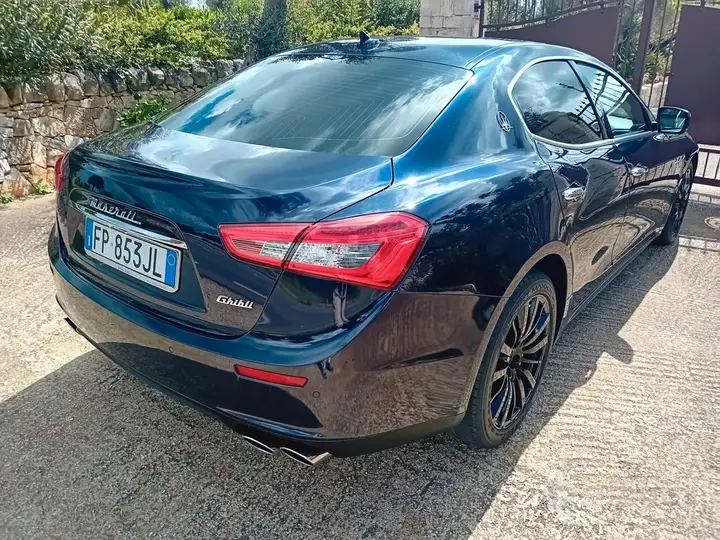 Maserati Ghibli 2015 photo 4