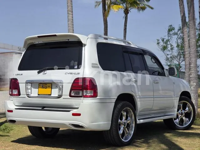 Toyota Land Cruiser 2003 photo 3