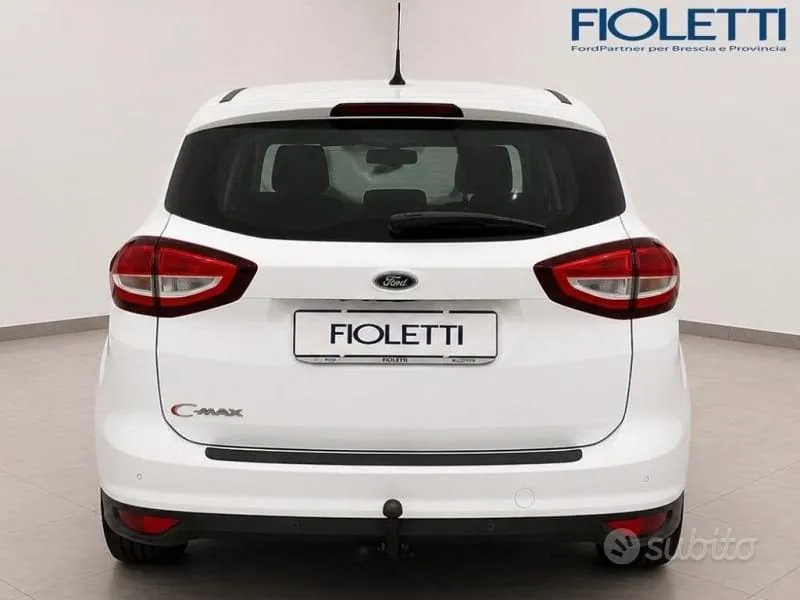 Ford C-Max 2016 photo 5