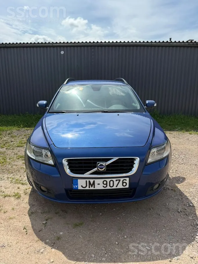 Volvo V50 2007 photo 2