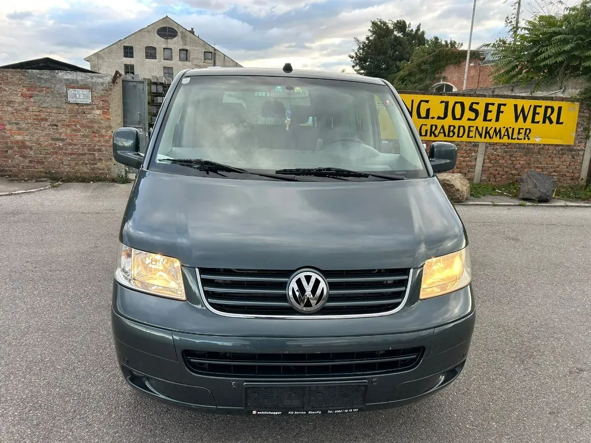 Volkswagen Caravelle 2006 photo 3