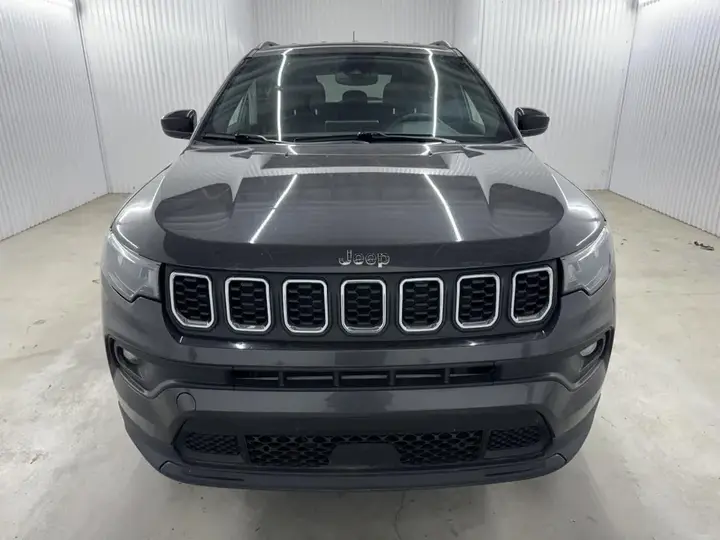 Jeep Compass 2024 photo 3