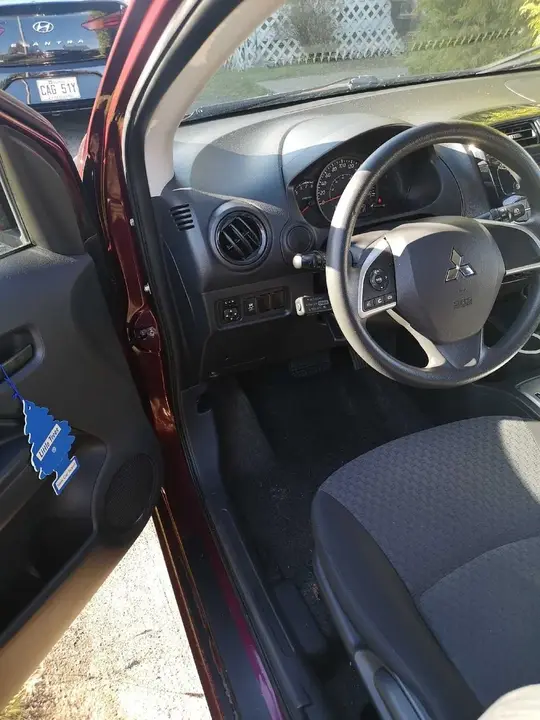 Mitsubishi Mirage 2015 photo 2