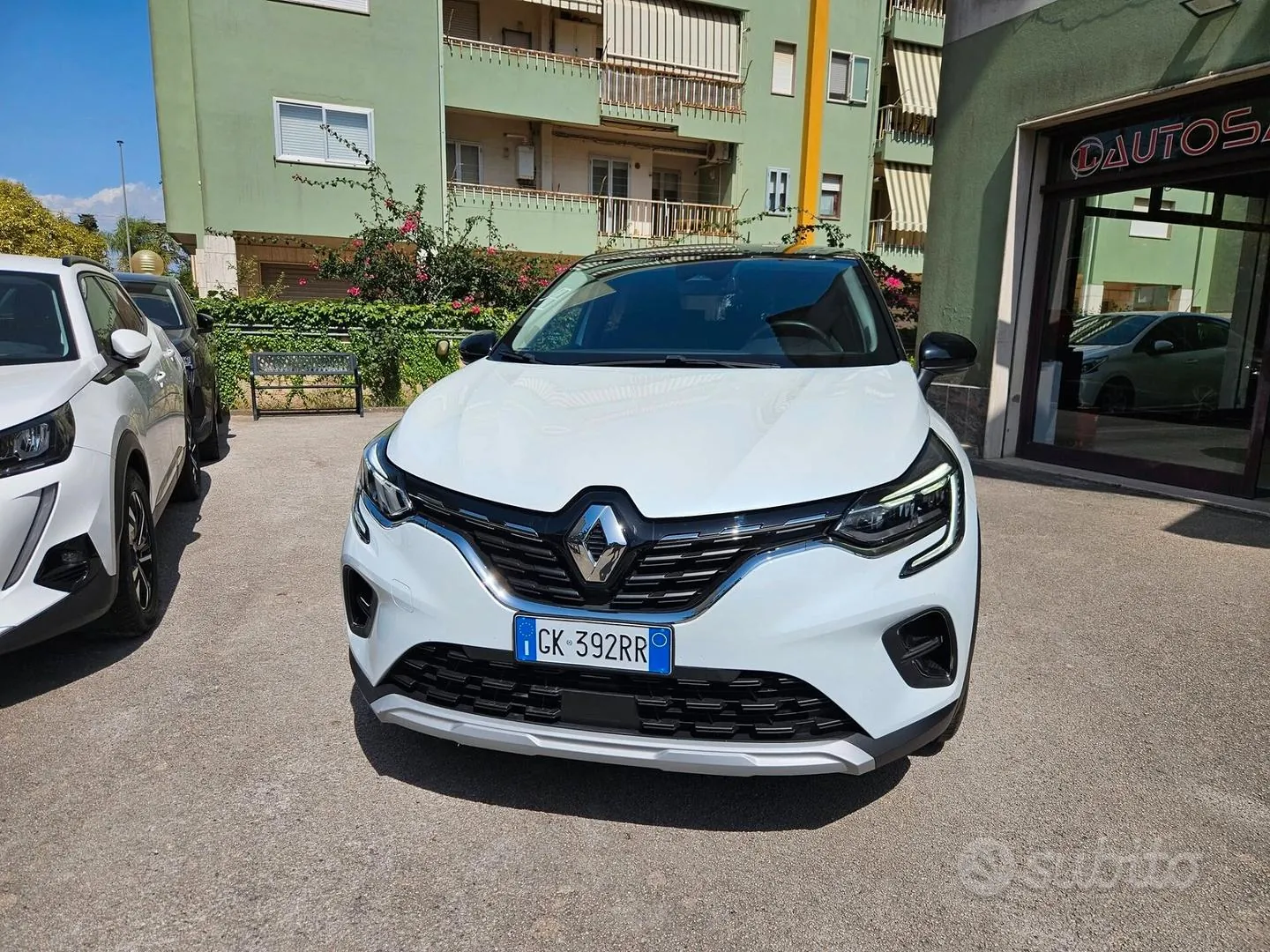 Renault Captur 2022 photo 3