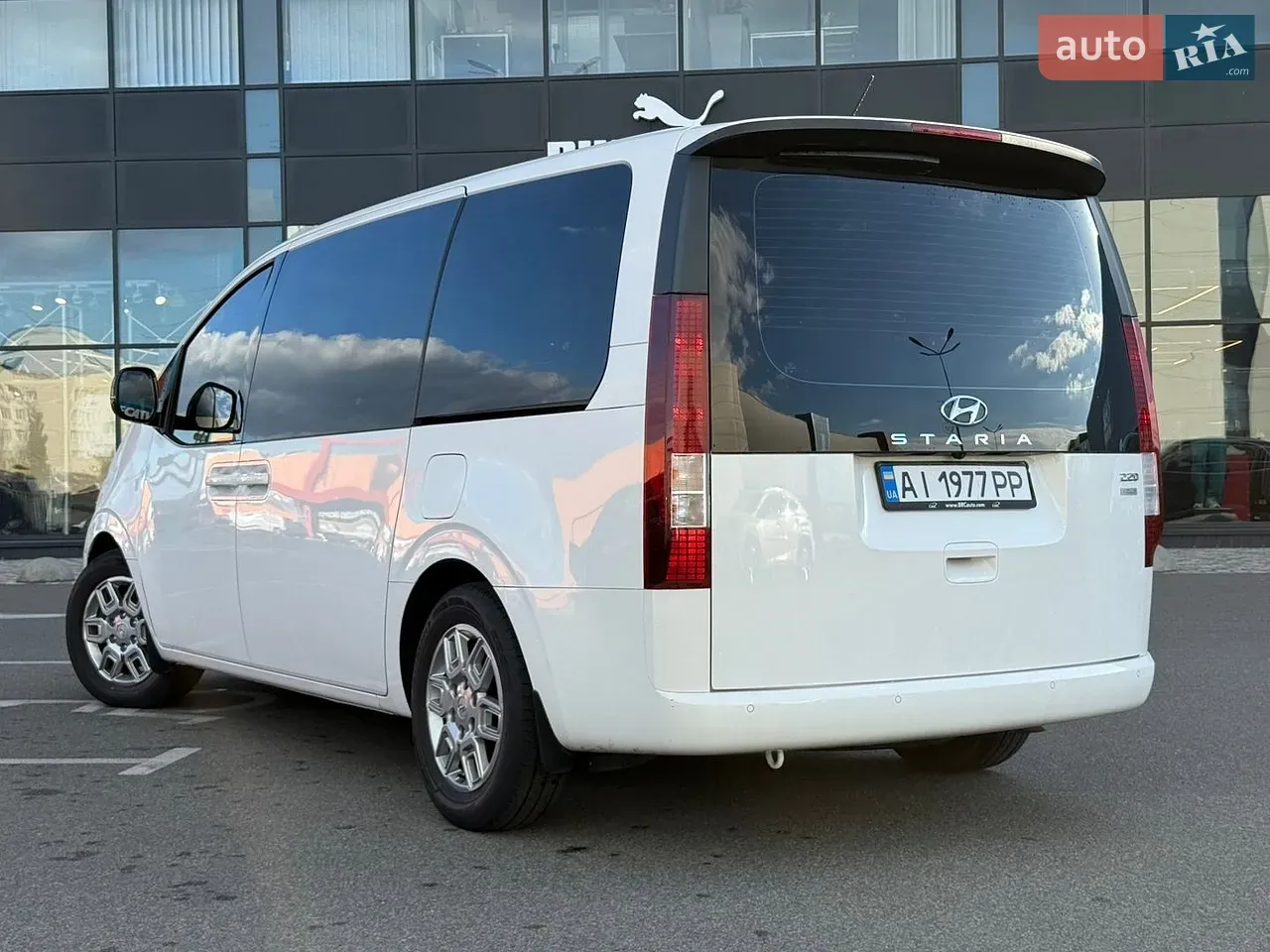 Hyundai Staria 2021 photo 3