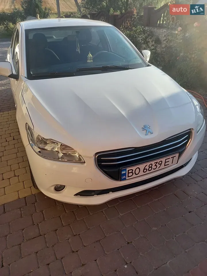 Peugeot 301