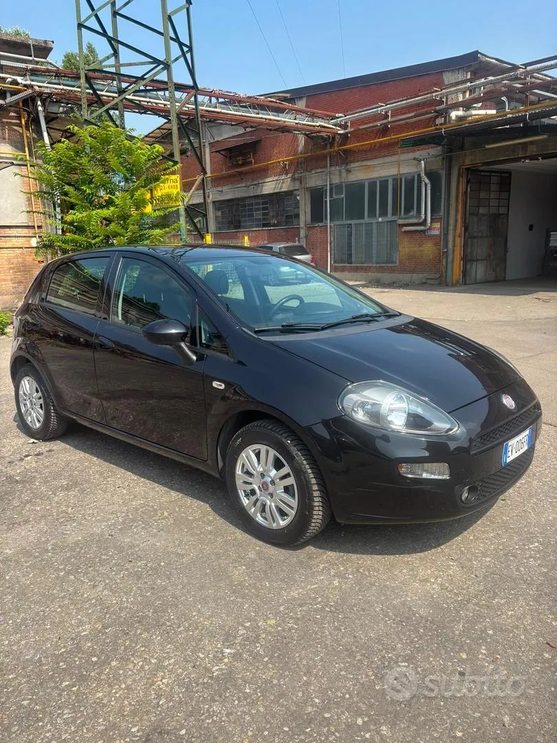 Fiat Punto 2014 photo 2