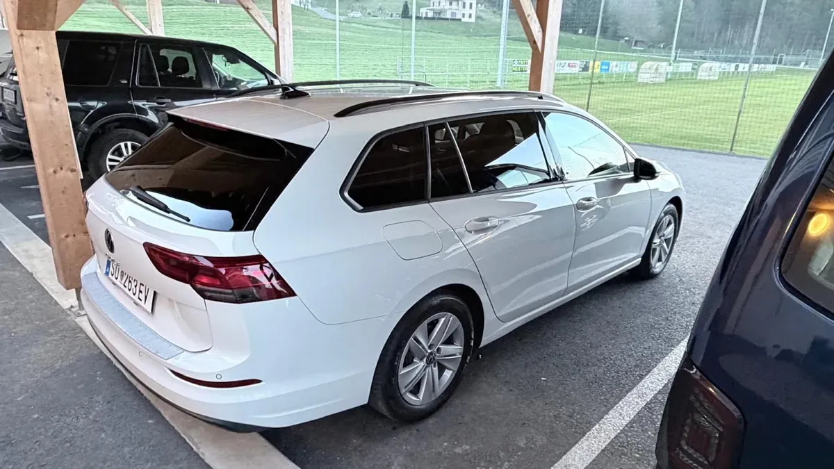 Volkswagen Golf 2021 photo 3