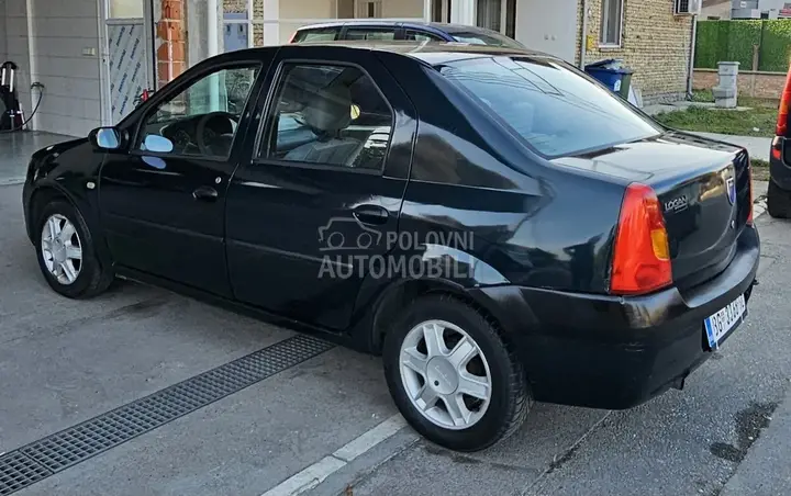 Dacia Logan 2004 photo 4