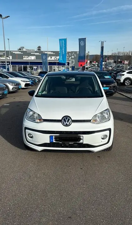 Volkswagen Up