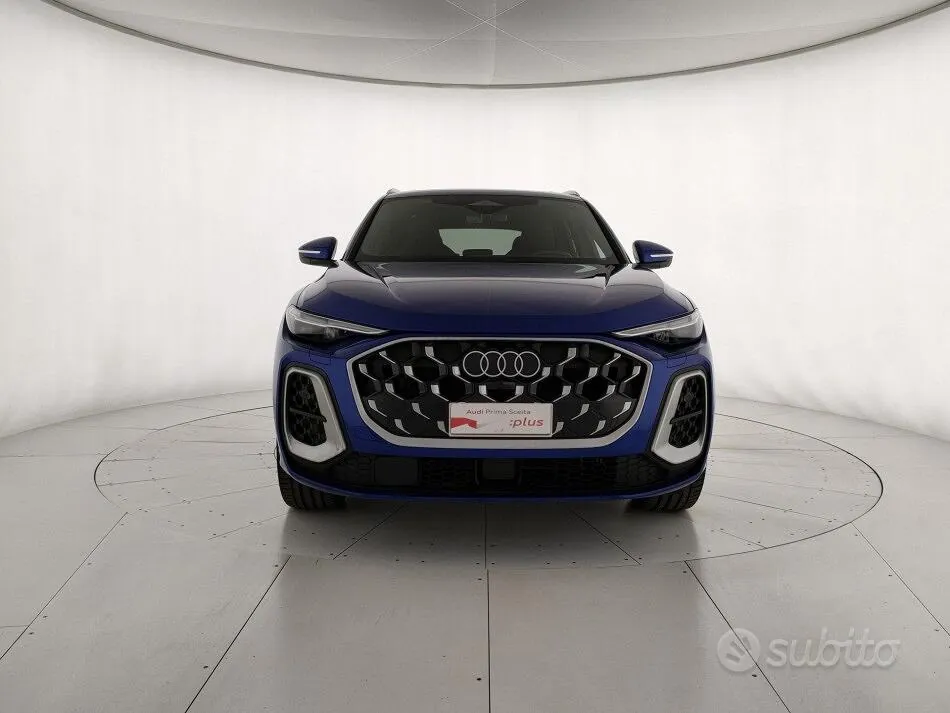 Audi Sq5 2025 photo 2