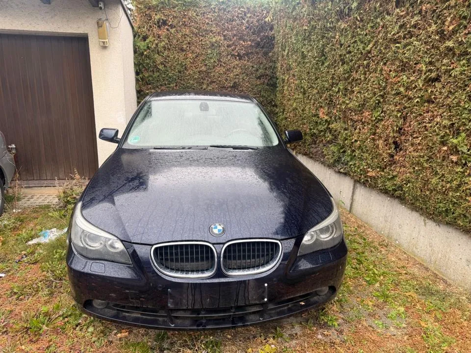 BMW 530I