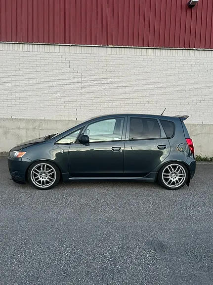 Mitsubishi Colt 2011 photo 4