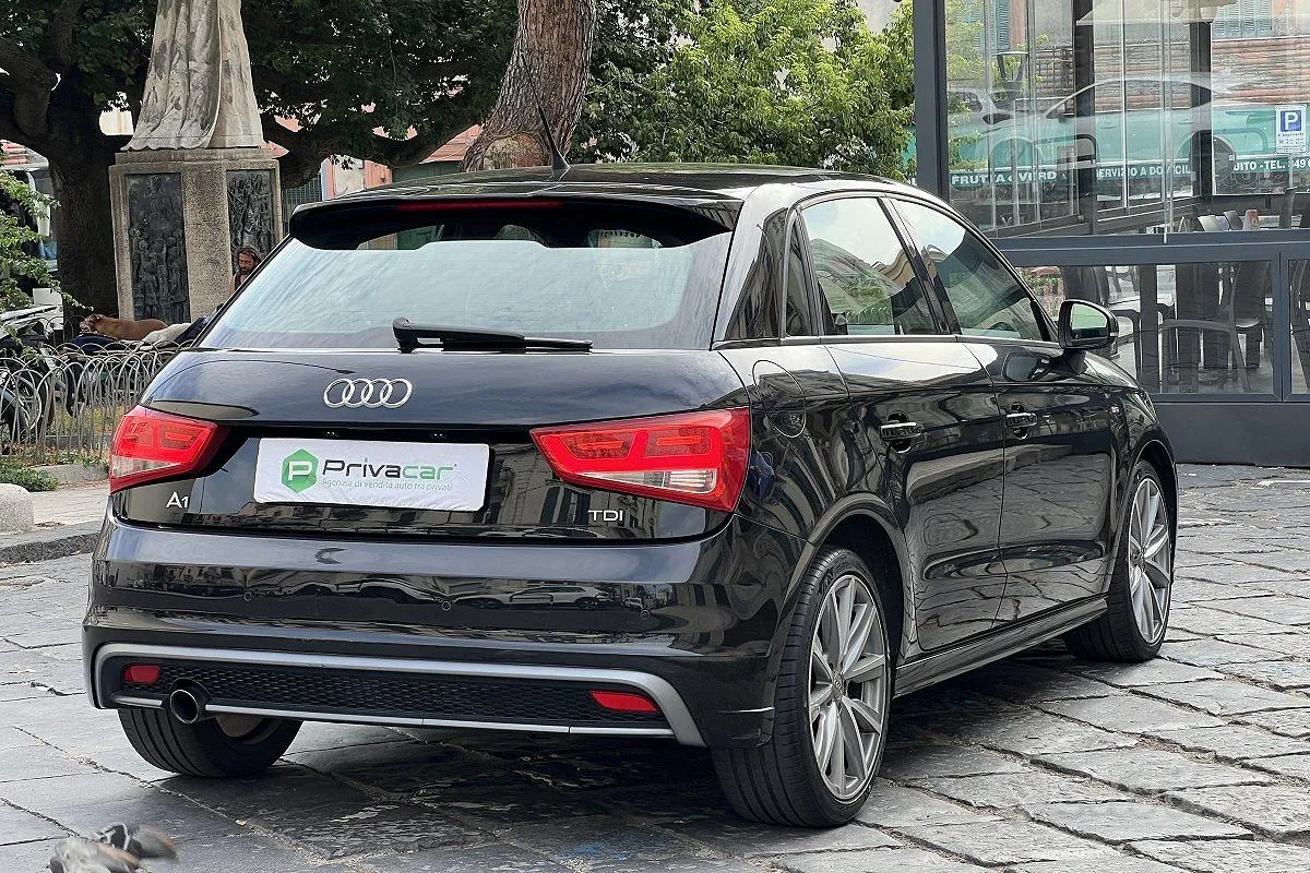 Audi A1 2014 photo 5