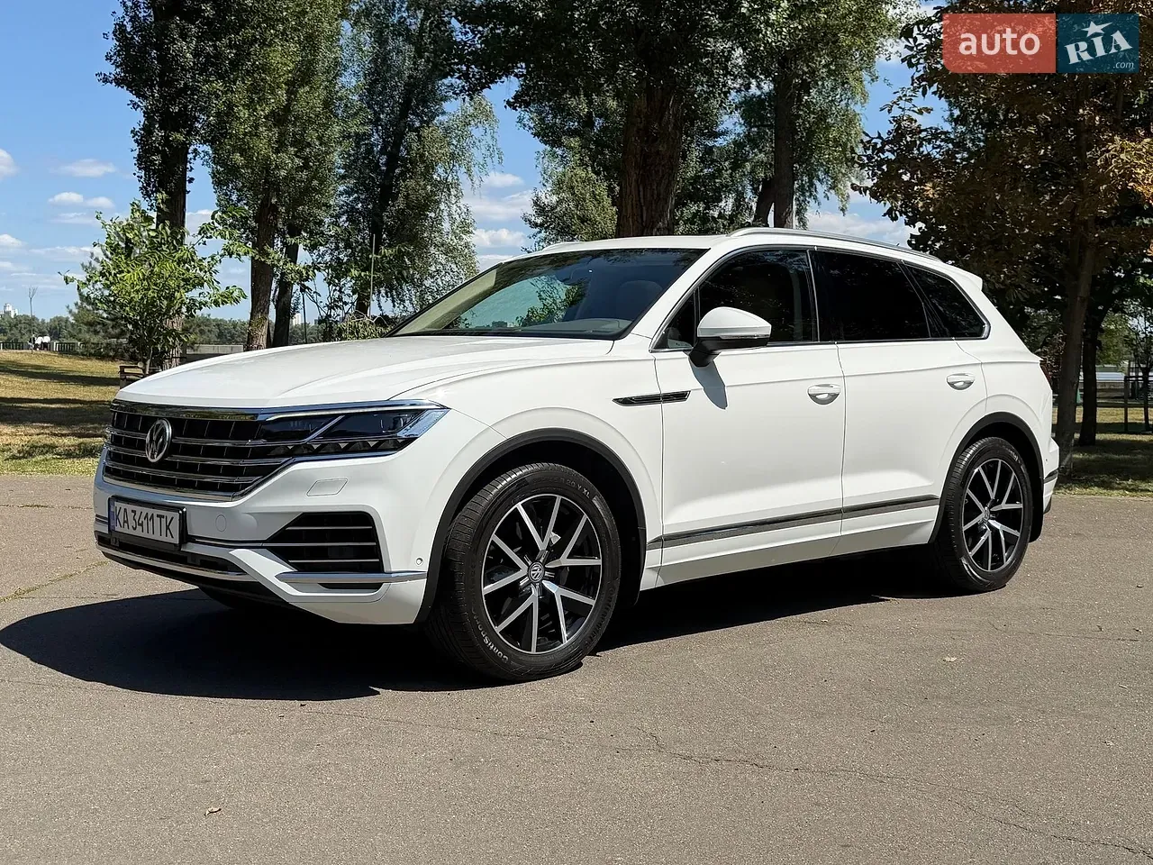Volkswagen Touareg 2018 photo 2