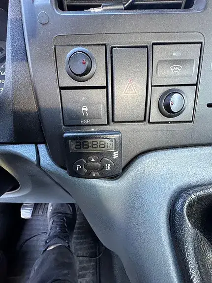 Ford Transit 2011 photo 2