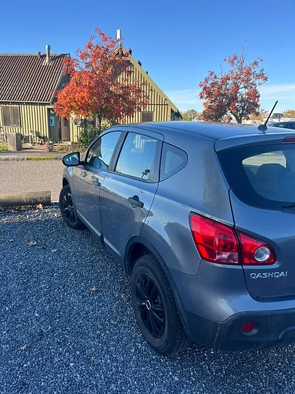 Nissan Qashqai 2009 photo 5