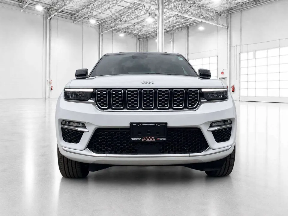 Jeep Grand Cherokee 2024 photo 3