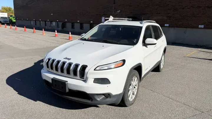 Jeep Cherokee 2015 photo 2
