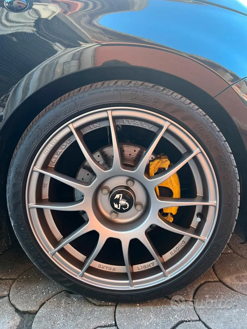Abarth 595 2018 photo 4