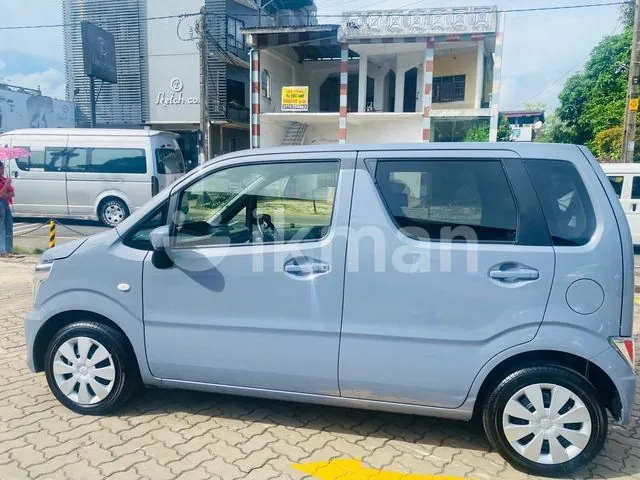 Suzuki Wagon R Fx 2024 photo 5