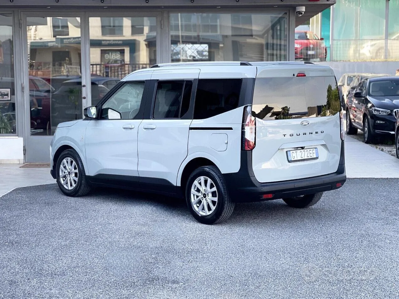 Ford Tourneo Courier 2024 photo 4