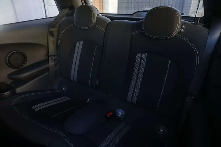 Mini Cooper 2016 photo 3
