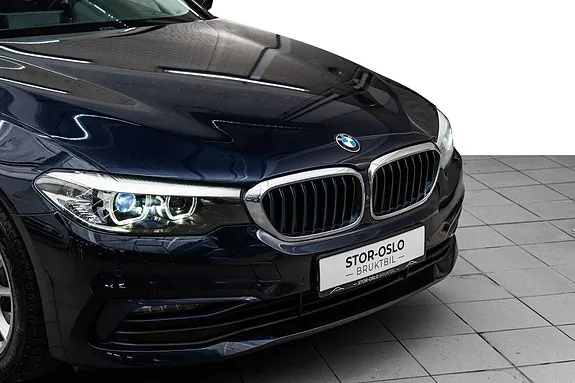 BMW 530E 2019 photo 2