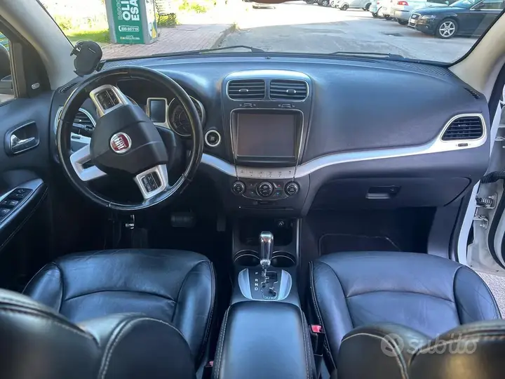 Fiat Freemont 2013 photo 3