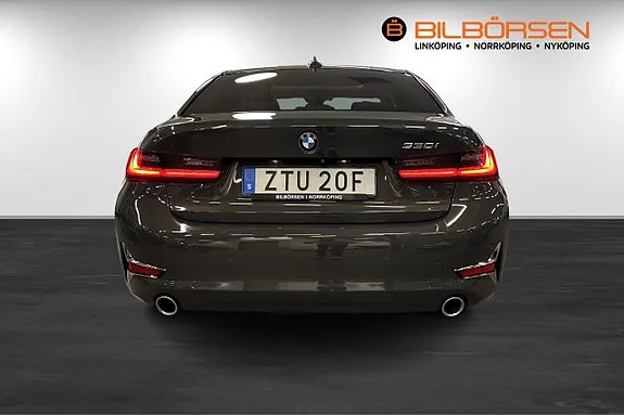 BMW 330I 2019 photo 5