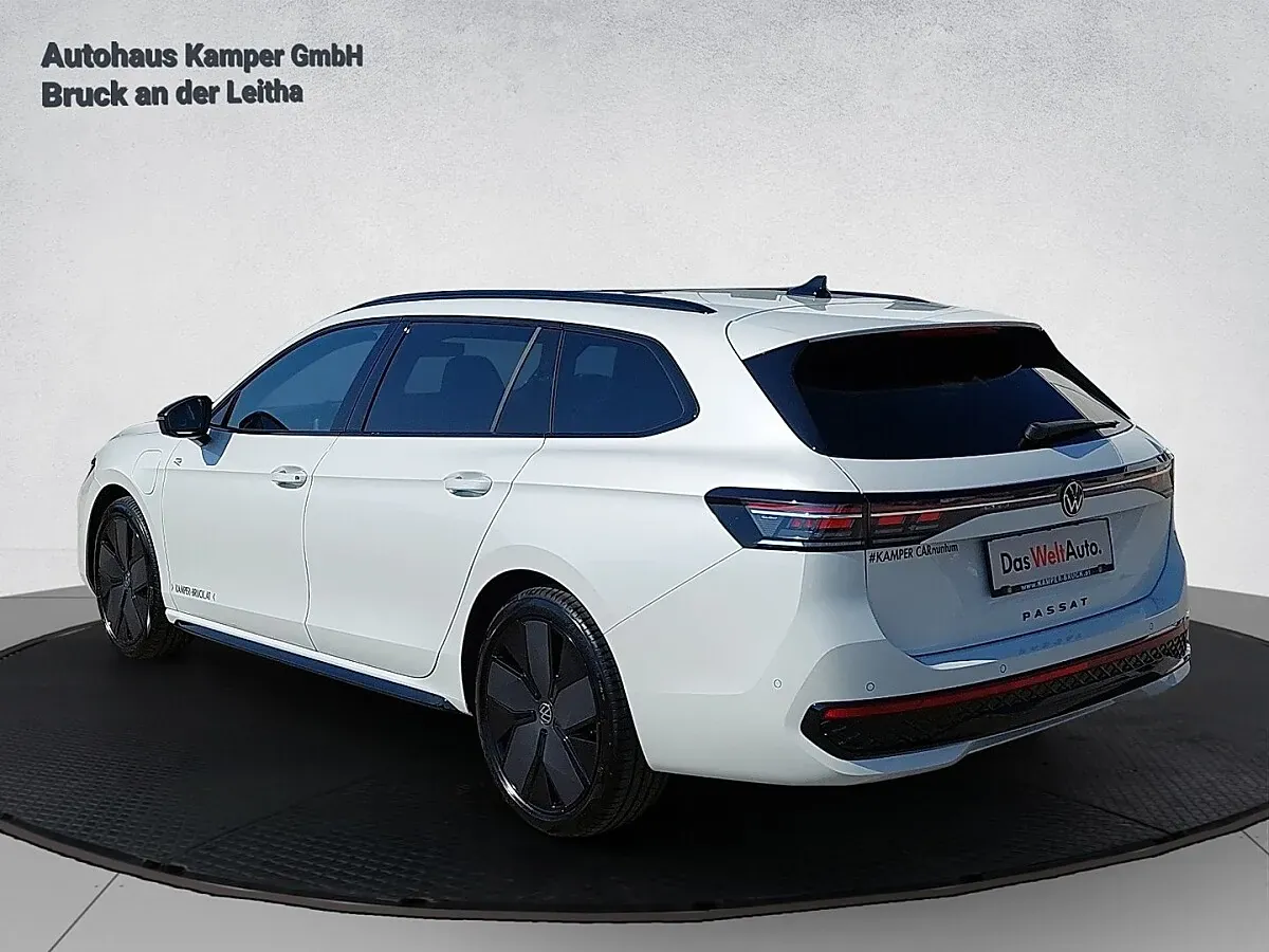 Volkswagen Passat 2026 photo 3