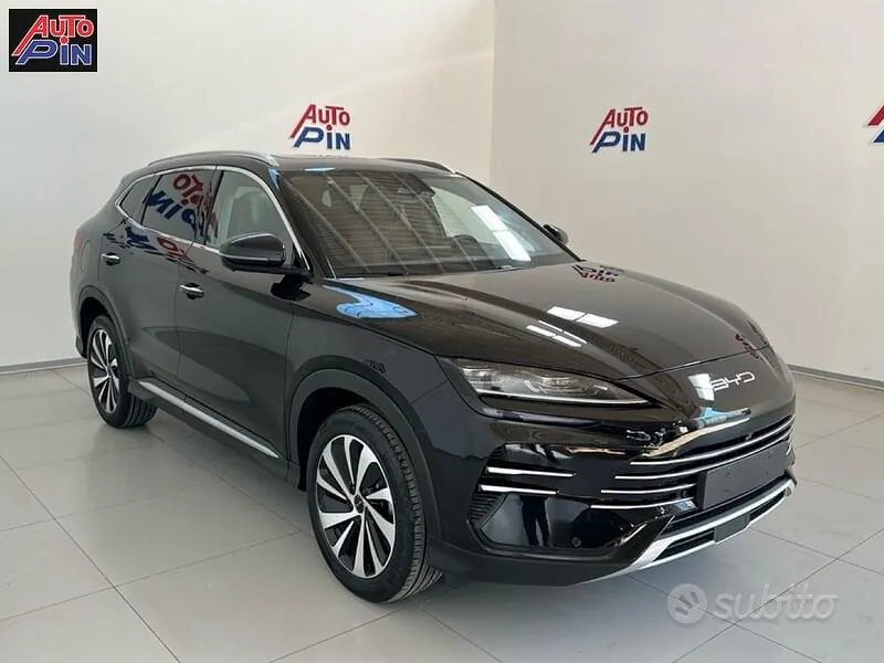BYD Seal U 2025 photo 3