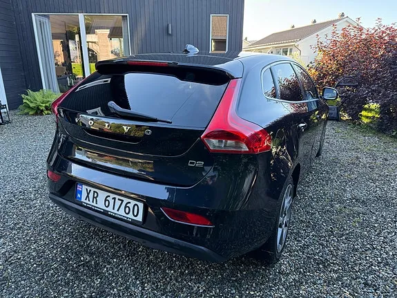 Volvo V40 2015 photo 3