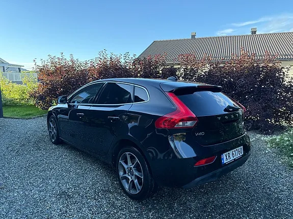 Volvo V40 2015 photo 4