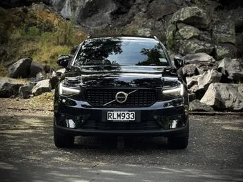 Volvo Xc40 2025 photo 3