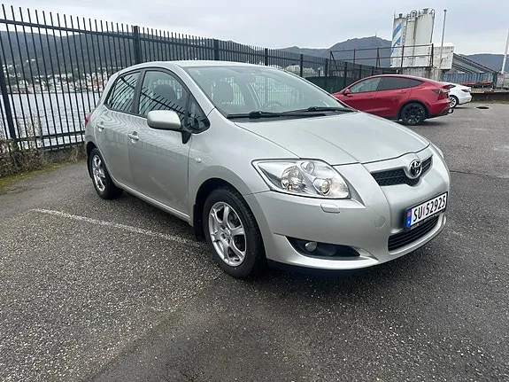 Toyota Auris 2007 photo 3