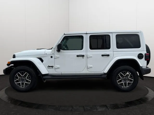 Jeep Wrangler 2025 photo 2